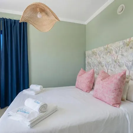 Gaumet By Villalia *